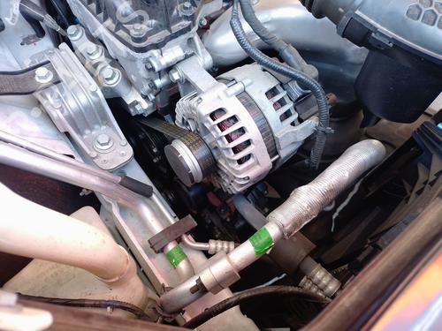 Used AC compressor AC compressor MG MG ZS SUV (AZS1) 1.5 VTi (114 hp) 33691739 33691739