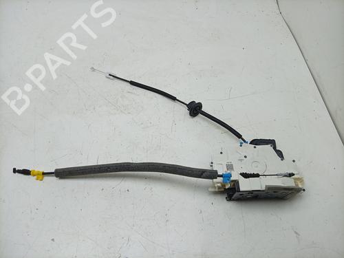 front-left-lock-porsche-taycan-y1a-2019-37874716 main image