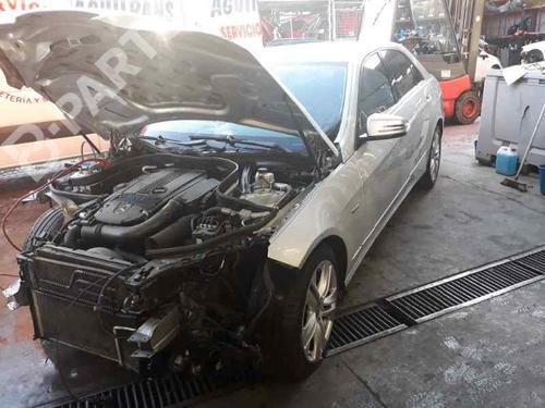 Used Front wipers mechanism Front wipers mechanism MERCEDES-BENZ E-CLASS (W212) E 200 CGI (212.048, 212.148) (184 hp) 6421158 6421158