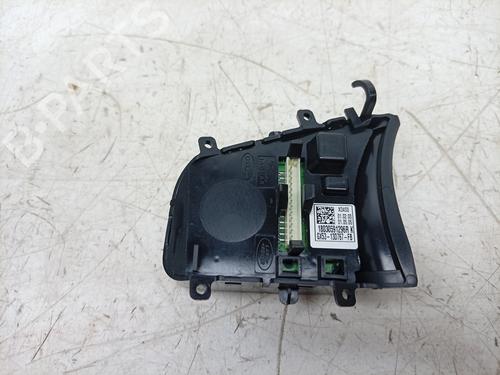 Steering wheel controls JAGUAR E-PACE (X540) 2.0 D180 AWD | BP38801108E15 - Image 2