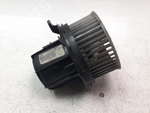 Heater blower motor MERCEDES-BENZ C-CLASS (W204) C 220 CDI (204.008) | BP16009875M62 