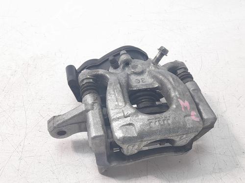 Venstre bremsekaliber bag RENAULT KADJAR (HA_, HL_) 1.5 BLUE dCi 115 (HLA6) (116 hp) 30733819