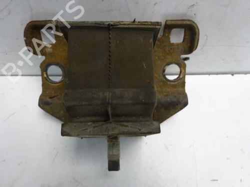 Used Engine mount NISSAN NAVARA NP300 (D40) 2.5 dCi 4WD (D40TT, D40T, D40M, D40BB) (190 hp) 10272236
