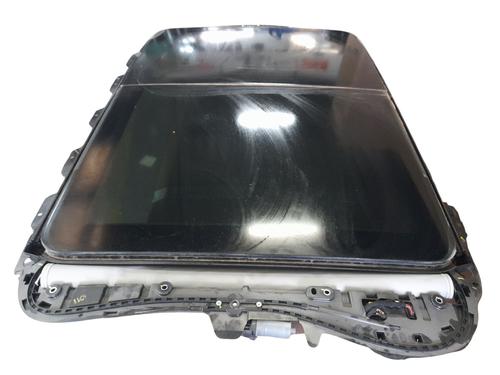 sunroof-vw-touran-5t1-20-tdi-5ta877049c-2015-17788727 main image