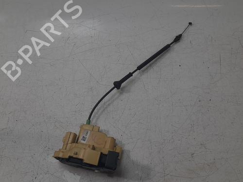 rear-right-lock-alfa-romeo-stelvio-949_-29-q4-949axg2a-949axh2a-949axs2a-50536547-2016-11359626 main image