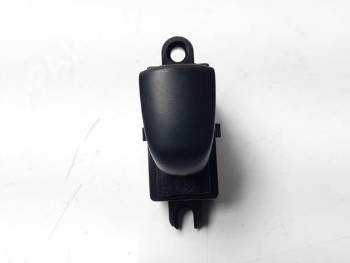 Used Right rear window switch NISSAN JUKE (F15) 1.2 DIG-T (115 hp) 7534180
