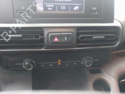 Used Warning switch OPEL COMBO Box Body/MPV (K9) 1.5 D (102 hp) 32220484