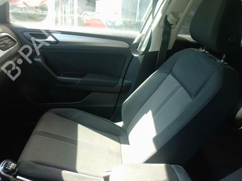 Used Right front seat Right front seat 39470693 39470693