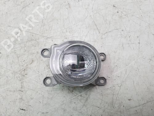 Used Right front fog light TOYOTA COROLLA Hatchback (_E21_, _EA1_, _EH1_) 1.8 Hybrid (ZWE211) (98 hp) 29924572