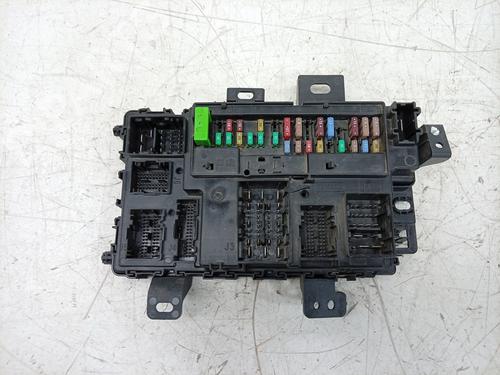Used Fuse box Fuse box 37719925 37719925