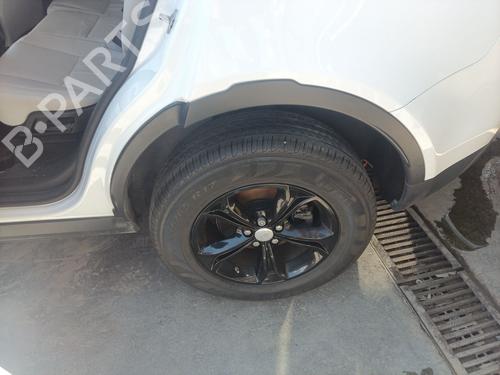 Used Rear left wheel arch trim LAND ROVER DISCOVERY SPORT (L550) 2.0 D 4x4 (180 hp) 29305639