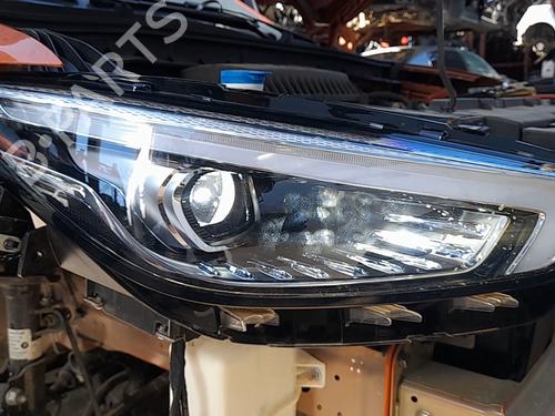 Right headlight MG MG ZS SUV (AZS1) 1.5 VTi | BP36014518C29 - Image 2