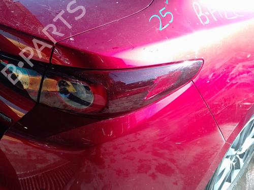 Rückleuchte Rechts für MAZDA 3 Saloon (BP_) 2.0 SKYACTIV-G M Hybrid (BP5S, BP6S) (150 hp) 31775685