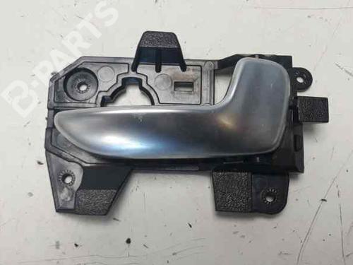 front-right-interior-door-handle-kia-carens-iv-17-crdi-82623rp000-2013-5567615 main image