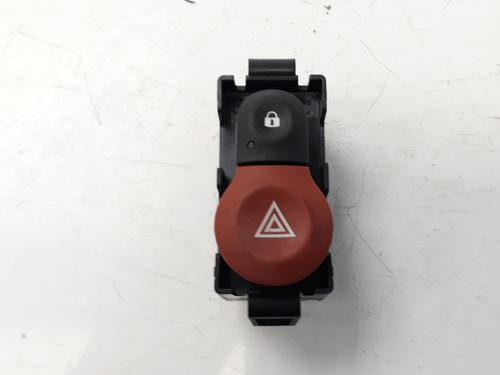 Used Warning switch SMART FORFOUR Hatchback (453) electric drive (453.091) (82 hp) 7653816