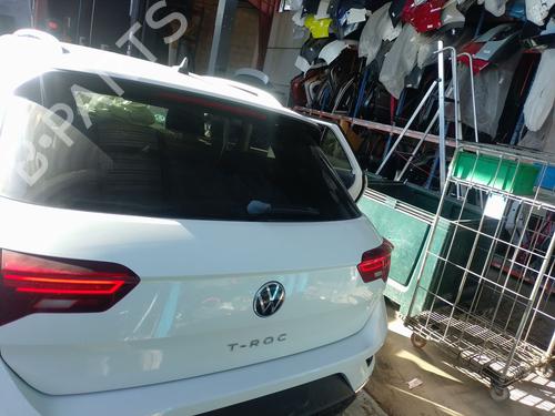 Bagklap CC/Kombi-Coupé Bagklap CC/Kombi-Coupé VW T-ROC (A11, D11) 1.5 TSI (150 hp) 37461568 37461568