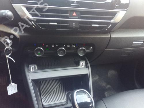 Climate control CITROËN C4 III (BA_, BB_, BC_) 1.2 PureTech 130 (BAHNSA, BAHNSB) 9844375880