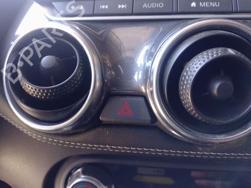 Warning switch NISSAN JUKE (F16_) 1.6 Hybrid | BP36799145I22 - Image 2