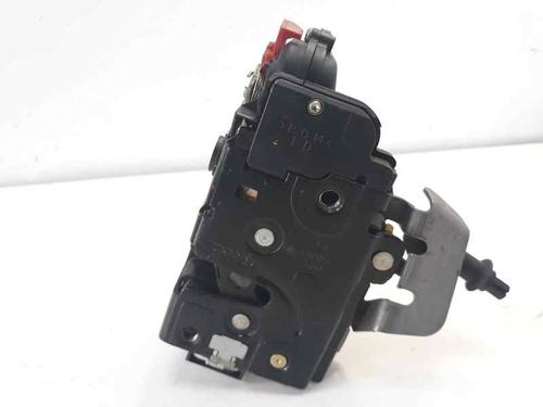 Højre bagtil lås AUDI A4 B6 (8E2) 1.9 TDI (130 hp) 3117916