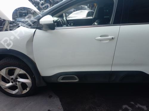Used Left front door Left front door 39402680 39402680