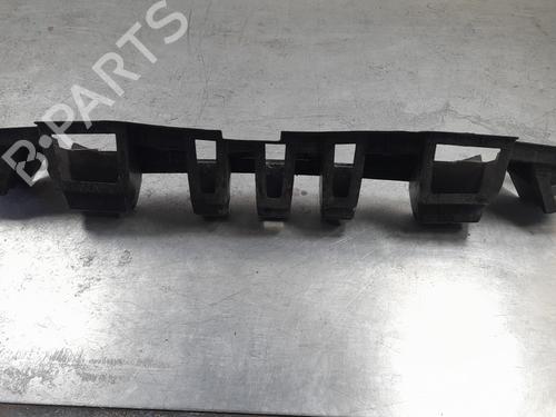 Used Rear bumper bracket PEUGEOT 407 (6D_) 2.0 (6DRFNB, 6DRFNE) (136 hp) 21046000