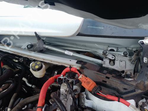 Used Front wiper motor FORD KUGA III (DFK) 2.5 Duratec Plug-in-Hybrid (152 hp) 31094637