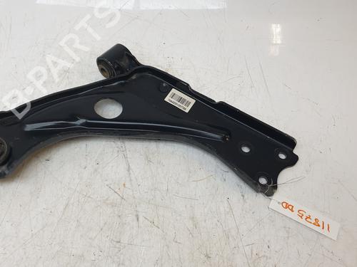 Used Right front suspension arm PEUGEOT 3008 II SUV (MC_, MR_, MJ_, M4_) [2016-2025]  22550677