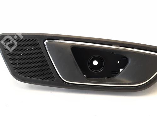 Used Rear right interior door handle Rear right interior door handle SEAT LEON (5F1) 1.5 TSI (130 hp) 7784127 7784127