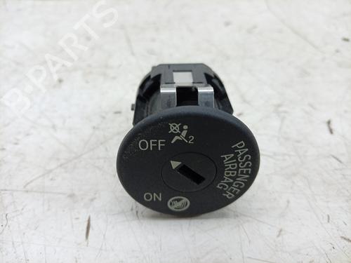 Used Switch Switch BMW 4 Gran Coupe (F36) 420 d (190 hp) 40260874 40260874