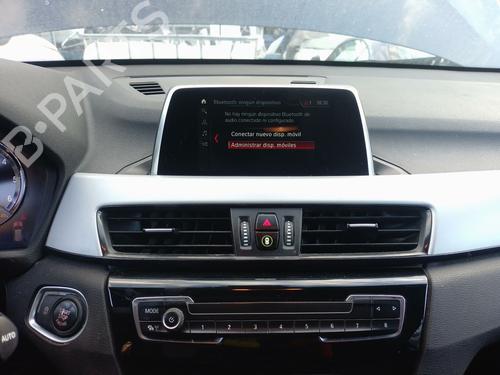 Used Display monitor Display monitor BMW X1 (F48) sDrive 18 d (150 hp) 33456645 33456645