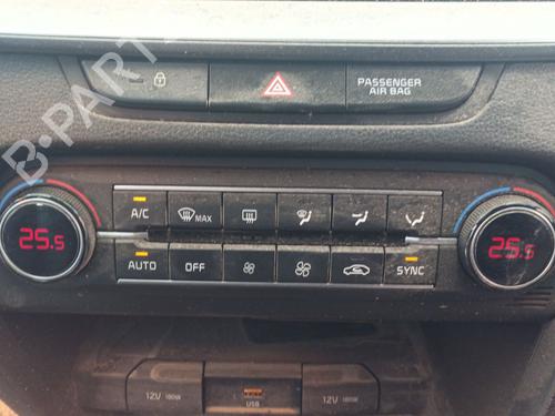 Used Climate control KIA XCEED (CD) [2019-2025]  27612310