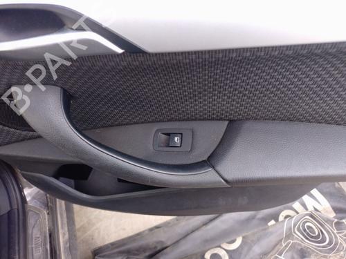 Used Right rear window switch Right rear window switch BMW X1 (F48) sDrive 18 d (150 hp) 33455496 33455496