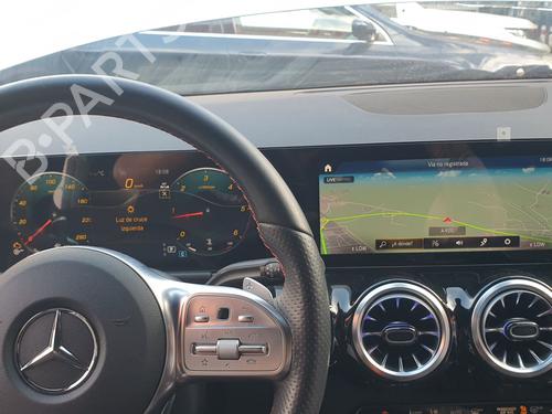 Used Display monitor MERCEDES-BENZ B-CLASS Sports Tourer (W247) [2018-2025]  21017451