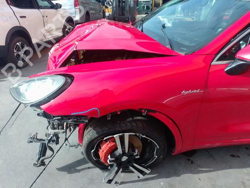 left-front-fenders-porsche-cayenne-92a-2010-2011-2012-2013-2014-2015-2016-2017-2018-38772670 main image