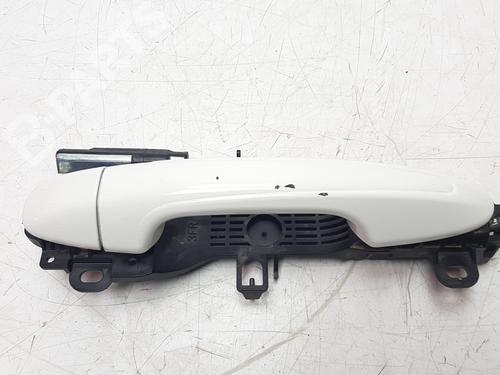 Used Front right exterior door handle Front right exterior door handle TOYOTA RAV 4 IV (_A4_) 2.0 D (WWA42_) (143 hp) 9092726 9092726