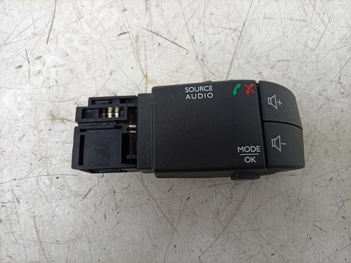 Used Switch Switch RENAULT CAPTUR I (J5_, H5_) 0.9 TCe 90 (90 hp) 39987990 39987990