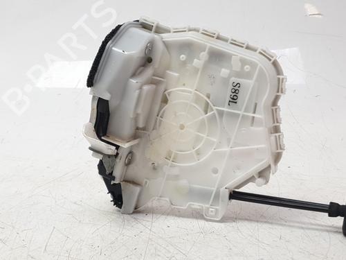 Front right lock MAZDA 3 Hatchback (BP) 2.0 SKYACTIV-G M Hybrid | BP32216938C97 - Image 3