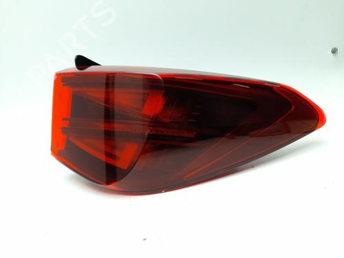 Used Right taillight CUPRA LEON Sportstourer (KL8, KU8, KUD) 1.5 TSI (150 hp) 32385182