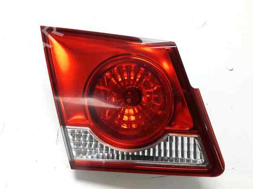 Left taillight CHEVROLET CRUZE (J300) 2.0 CDI (150 hp) 1583871