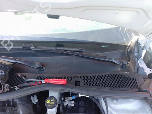 Used Front wiper motor Front wiper motor CITROËN C4 X (BD_, BE_, BF_) ë-C4 X (BFZKXC) (136 hp) 33826643 33826643