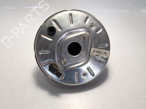 Used Servo brake MERCEDES-BENZ CLA Shooting Brake (X117) CLA 200 CDI / d (117.908) (136 hp) 8666825