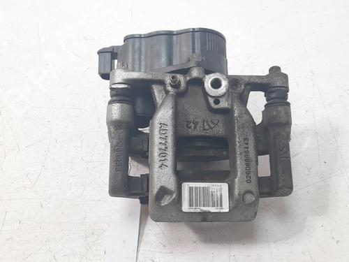 Used Left rear brake caliper PEUGEOT 3008 II SUV (MC_, MR_, MJ_, M4_) [2016-2025]  19643877