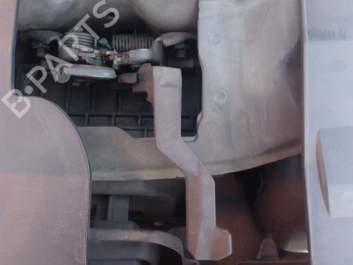 Fechadura do capot Fechadura do capot DACIA SANDERO III 1.0 TCe 90 (91 hp) 39654745 39654745