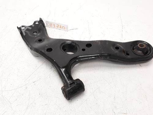Used Right front suspension arm TOYOTA AVENSIS Estate (_T27_) [2008-2018]  15403379