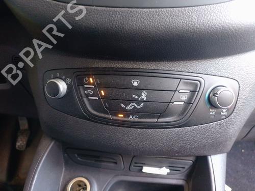 Used Climate control Climate control 37460428 37460428