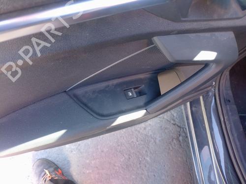 Venstre bagtil elrude kontakt AUDI A3 Sportback (8YA, 8YF) [2019-2026]  32361555