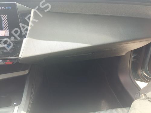Used Heater blower motor PEUGEOT 308 SW III (FC_, FJ_, FR_, F4_, FN_) PureTech 130 (FRHNSL, FRHNST) (131 hp) 28217864