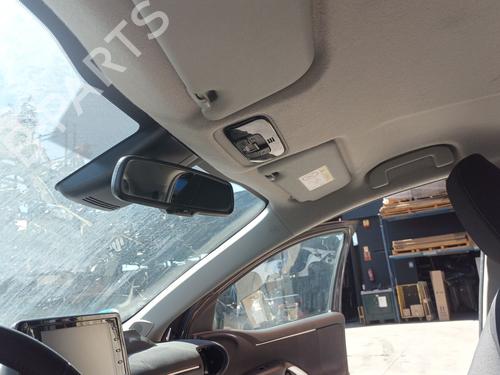 Used Interior roof light TOYOTA YARIS (_P21_, _PA1_, _PH1_) 1.5 (MXPA11) (125 hp) 29022042