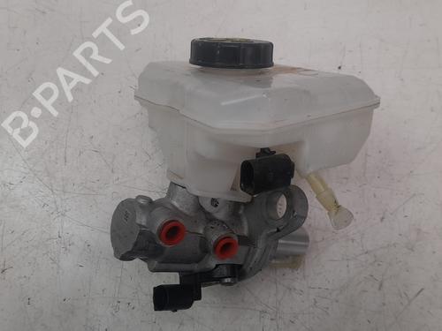 Used Brake master cylinder AUDI Q5 (FYB, FYG) 2.0 TDI (150 hp) 11359416