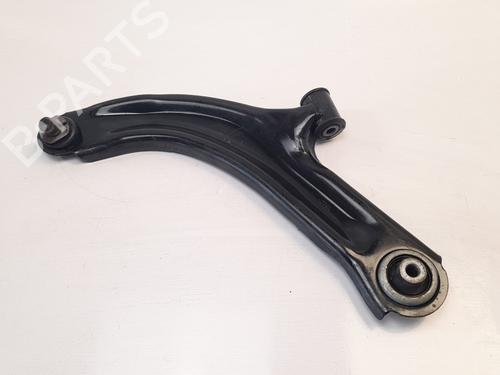 Used Left front suspension arm RENAULT CLIO III (BR0/1, CR0/1) [2005-2014]  7520103